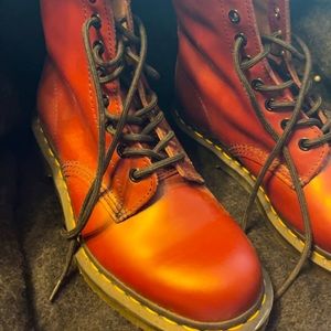 Size 8 (38 EU / 5 UK) women’s cherry red smooth Doc Martens. Like new